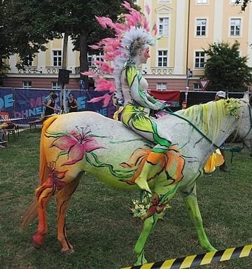 Picture of a horse with body paint.