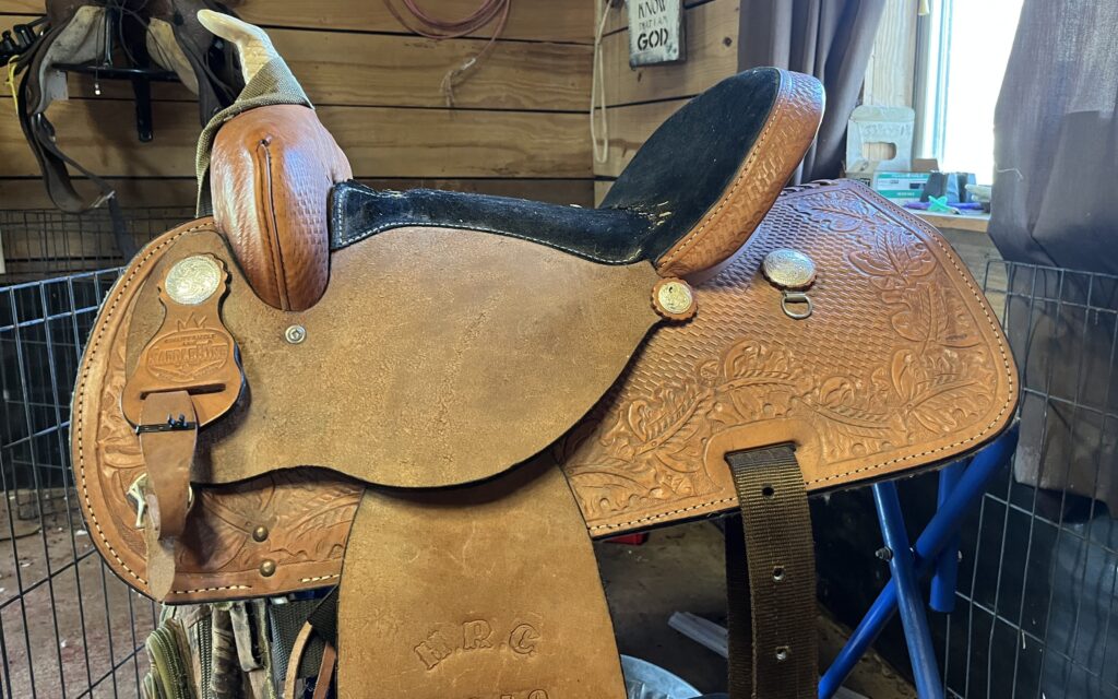 Picture of a western saddle.